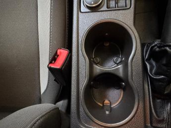 FORD FOCUS 1.0T EcoBoost Zetec Hatchback 5dr Petrol Manual Euro 5 (s/s) (12