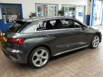 AUDI A3 1.4 TFSIe 40 S line Sportback 5dr Petrol Plug-in Hybrid S Tronic