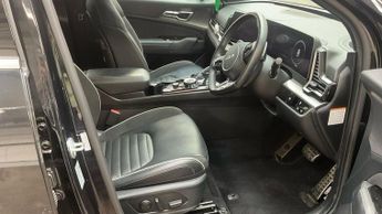 KIA SPORTAGE 1.6 h T-GDi GT-Line S SUV 5dr Petrol Hybrid Auto Euro 6 (s/s) (2