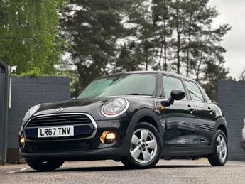 MINI HATCH 1.5 Cooper Hatchback 5dr Petrol Auto Euro 6 (s/s) (136 ps)