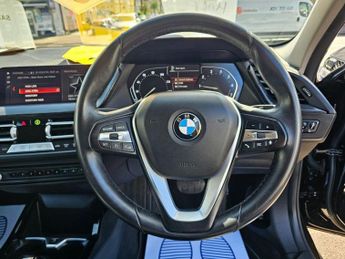 BMW 1 SERIES AUTOMATIC 1.5 118i Sport Hatchback 5dr Petrol DCT Euro 6 (s/s) (