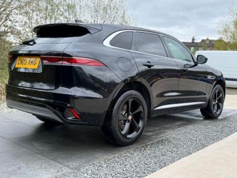 JAGUAR F-PACE 2.0 D200 MHEV R-Dynamic S SUV 5dr Diesel Auto AWD Euro 6 (s/s) (