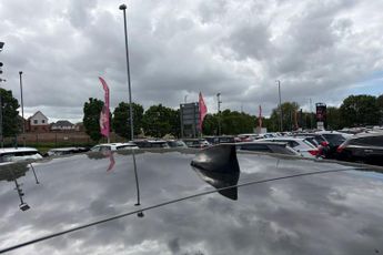 LAND ROVER RANGE ROVER EVOQUE 2.0 D150 MHEV R-Dynamic SUV 5dr Diesel Auto 4WD Euro 6 (s/s) (15