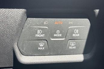 CUPRA FORMENTOR 1.4 eHybrid 12.8kWh V1 SUV 5dr Petrol Plug-in Hybrid DSG Euro 6 