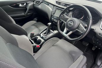 NISSAN QASHQAI 1.3 DIG-T N-Connecta SUV 5dr Petrol DCT Auto Euro 6 (s/s) (160 p