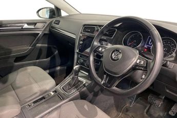 VOLKSWAGEN GOLF 1.6 TDI SE Nav Hatchback 5dr Diesel DSG Euro 6 (s/s) (115 ps)