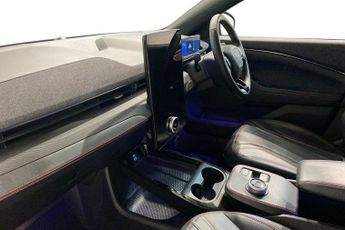 FORD MUSTANG MACH-E Standard Range 70kWh SUV 5dr Electric Automatic AWD (269 ps) 360