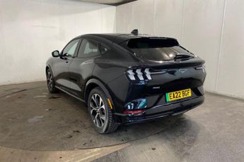 FORD MUSTANG MACH-E Standard Range 70kWh SUV 5dr Electric Automatic AWD (269 ps) 360