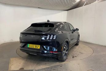 FORD MUSTANG MACH-E Standard Range 70kWh SUV 5dr Electric Automatic AWD (269 ps) 360