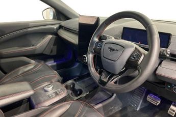 FORD MUSTANG MACH-E Standard Range 70kWh SUV 5dr Electric Automatic AWD (269 ps) 360