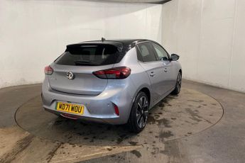 VAUXHALL CORSA-E 50kWh Elite Premium Hatchback 5dr Electric Auto (136 ps)