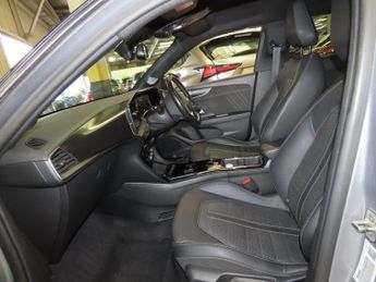 VAUXHALL MOKKA ELECTRIC 50kWh Ultimate SUV 5dr Electric Auto (136 ps)