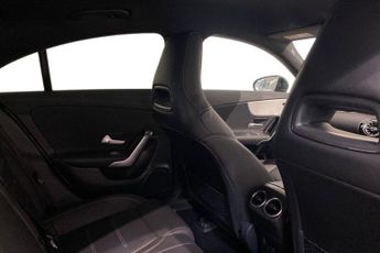 MERCEDES-BENZ CLA 1.3 CLA250e 15.6kWh AMG Line (Premium) Coupe 4dr Petrol Plug-in 