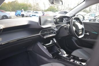 PEUGEOT 208 1.2 PureTech Allure Hatchback 5dr Petrol EAT Euro 6 (s/s) (100 p