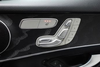 MERCEDES-BENZ GLC 2.1 GLC220d AMG Line (Premium) SUV 5dr Diesel G-Tronic+ 4MATIC E