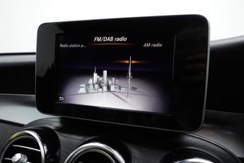 MERCEDES-BENZ GLC 2.1 GLC220d AMG Line (Premium) SUV 5dr Diesel G-Tronic+ 4MATIC E