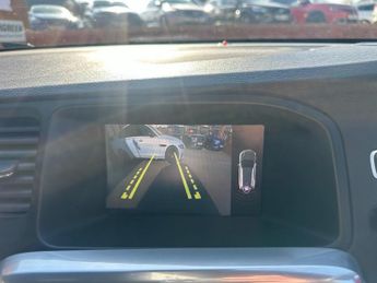 VOLVO V60 2.0 D3 R-Design Lux Nav Estate 5dr Diesel Auto Euro 6 (s/s) (150