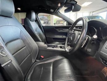 JAGUAR XF 2.0d R-Sport Sportbrake 5dr Diesel Auto Euro 6 (s/s) (180 ps)