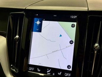 VOLVO XC60 2.0 T6 R-Design Pro SUV 5dr Petrol Auto AWD Euro 6 (s/s) (310 ps