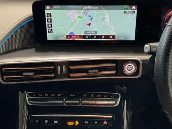MERCEDES-BENZ EQC EQC 400 80kWh AMG Line SUV 5dr Electric Auto 4MATIC (408 ps)