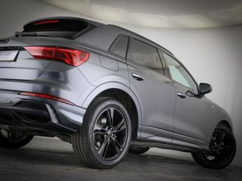 AUDI Q3 2.0 TDI 35 S line SUV 5dr Diesel S Tronic Euro 6 (s/s) (150 ps)