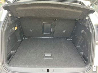 PEUGEOT 3008 1.2 PureTech GPF Allure SUV 5dr Petrol EAT Euro 6 (s/s) (130 ps)