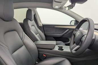 TESLA MODEL Y (Dual Motor) Long Range SUV 5dr Electric Auto 4WDE (384 bhp)