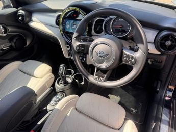 MINI HATCH 1.5 Cooper Exclusive Hatchback 5dr Petrol Steptronic Euro 6 (s/s