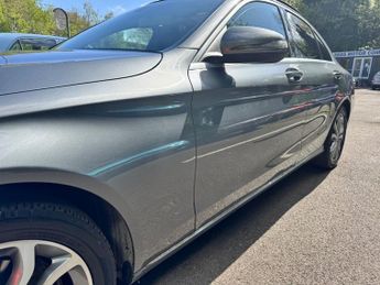 MERCEDES-BENZ C-CLASS 2.1 C220d Sport (Premium) Saloon 4dr Diesel G-Tronic+ Euro 6 (s/