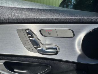 MERCEDES-BENZ C-CLASS 2.1 C220d Sport (Premium) Saloon 4dr Diesel G-Tronic+ Euro 6 (s/