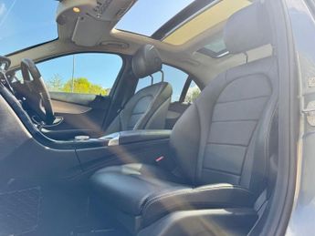 MERCEDES-BENZ C-CLASS 2.1 C220d Sport (Premium) Saloon 4dr Diesel G-Tronic+ Euro 6 (s/