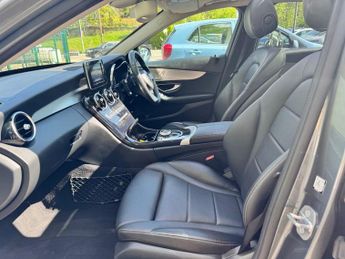 MERCEDES-BENZ C-CLASS 2.1 C220d Sport (Premium) Saloon 4dr Diesel G-Tronic+ Euro 6 (s/