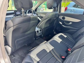 MERCEDES-BENZ C-CLASS 2.1 C220d Sport (Premium) Saloon 4dr Diesel G-Tronic+ Euro 6 (s/