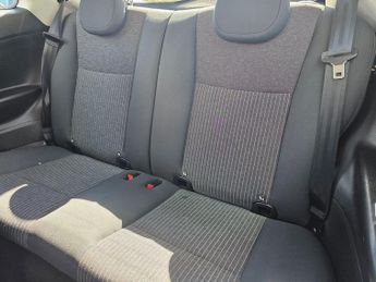 FIAT 500E 42kWh Icon Hatchback 3dr Electric Auto (118 ps)