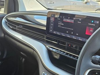 FIAT 500E 42kWh Icon Hatchback 3dr Electric Auto (118 ps)