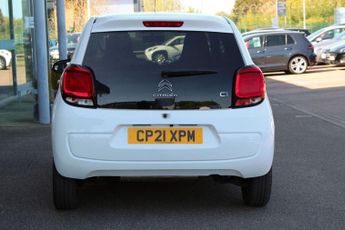 CITROEN C1 1.0 VTi Shine Hatchback 5dr Petrol Manual Euro 6 (s/s) (72 ps)