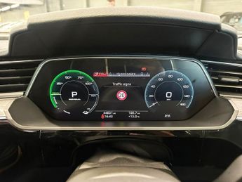 AUDI E-TRON 55 Launch Edition SUV 5dr Electric Auto quattro 95kWh (408 ps)