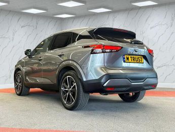 NISSAN QASHQAI 1.3 DIG-T MHEV Tekna SUV 5dr Petrol Hybrid Manual Euro 6 (s/s) (