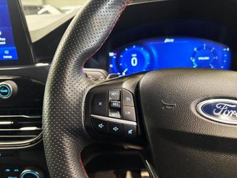 FORD KUGA 1.5 EcoBlue ST-Line SUV 5dr Diesel Auto Euro 6 (s/s) (120 ps)