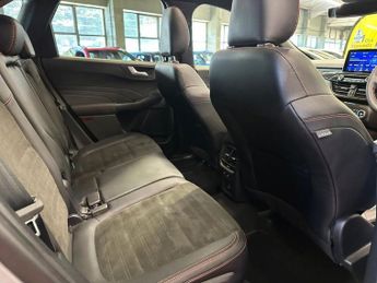 FORD KUGA 1.5 EcoBlue ST-Line X Edition SUV 5dr Diesel Manual Euro 6 (s/s)