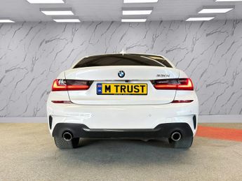 BMW 3 SERIES 2.0 330i M Sport Saloon 4dr Petrol Auto Euro 6 (s/s) (258 ps)