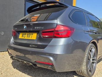BMW 3 SERIES 3.0 330d M Sport Shadow Edition Touring 5dr Diesel Auto xDrive E