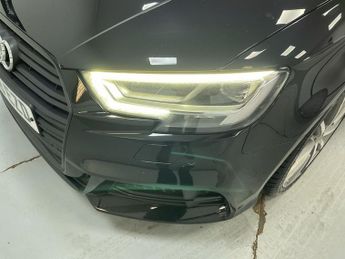 AUDI A3 1.5 TFSI CoD 35 Black Edition Sportback 5dr Petrol Manual Euro 6