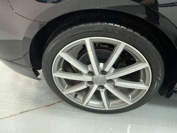 AUDI A3 1.5 TFSI CoD 35 Black Edition Sportback 5dr Petrol Manual Euro 6