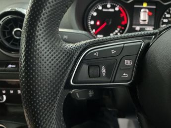 AUDI A3 1.5 TFSI CoD 35 Black Edition Sportback 5dr Petrol Manual Euro 6