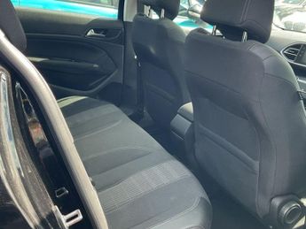 MERCEDES-BENZ A-CLASS 1.5 A180d Sport Hatchback 5dr Diesel 7G-DCT Euro 6 (s/s) (116 ps