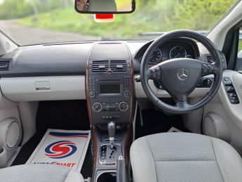 MERCEDES-BENZ A-CLASS 2.0 A180 CDI Elegance SE Hatchback 5dr Diesel CVT (147 g/km, 109