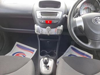 MERCEDES-BENZ A-CLASS 2.0 A180 CDI Elegance SE Hatchback 5dr Diesel CVT (147 g/km, 109