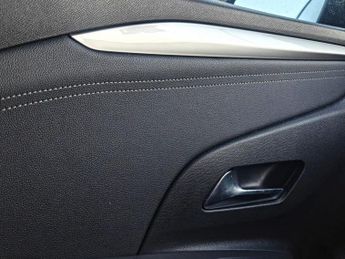 VAUXHALL Corsa Electric 50kWh SRi Premium Hatchback 5dr Electric Auto (136 ps)