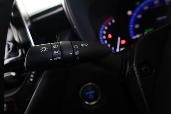 TOYOTA COROLLA 2.0 VVT-h Design Touring Sports CVT Euro 6 (s/s) 5dr